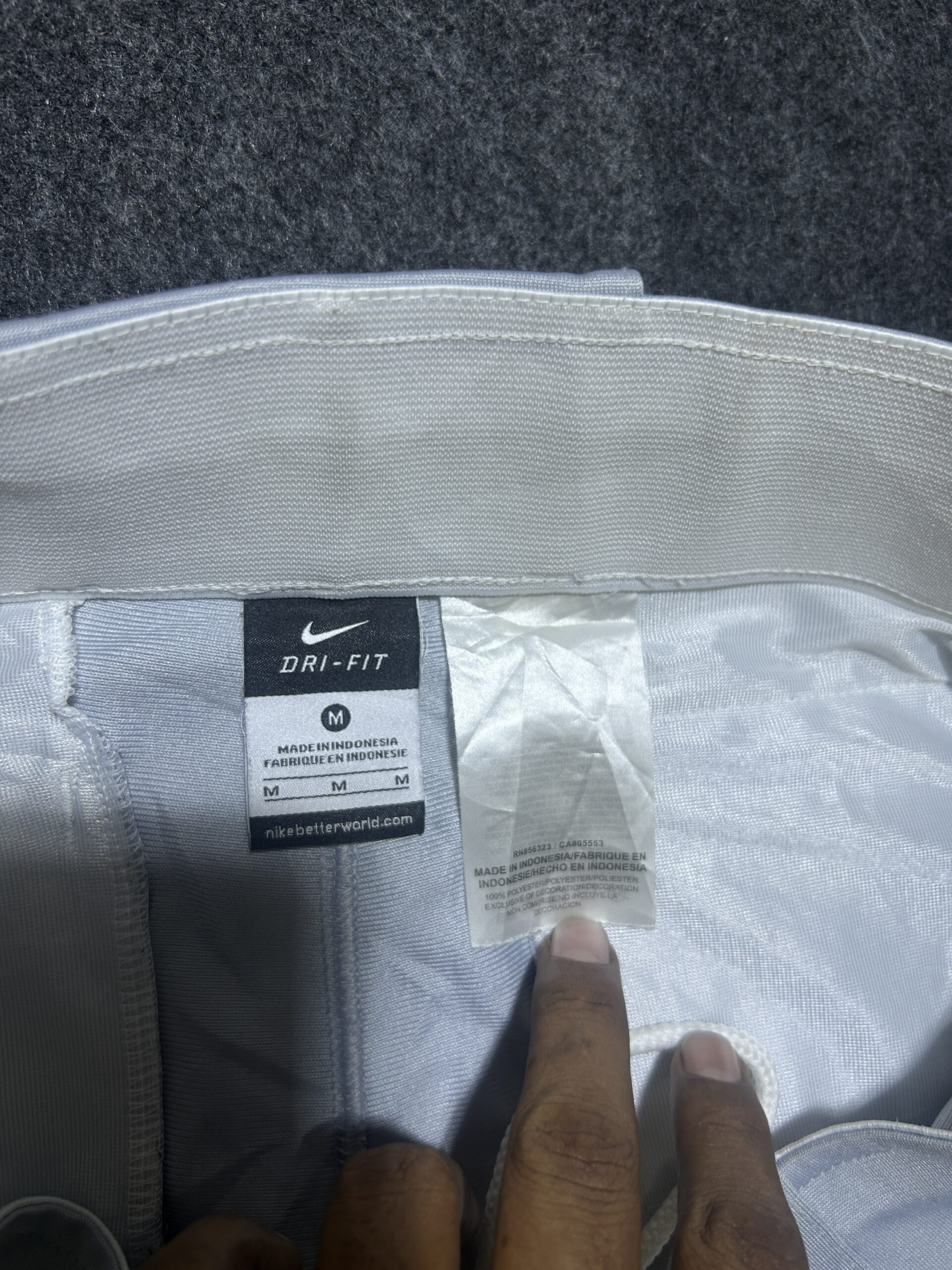 Nike Dri-FIT Grey Pants detail view