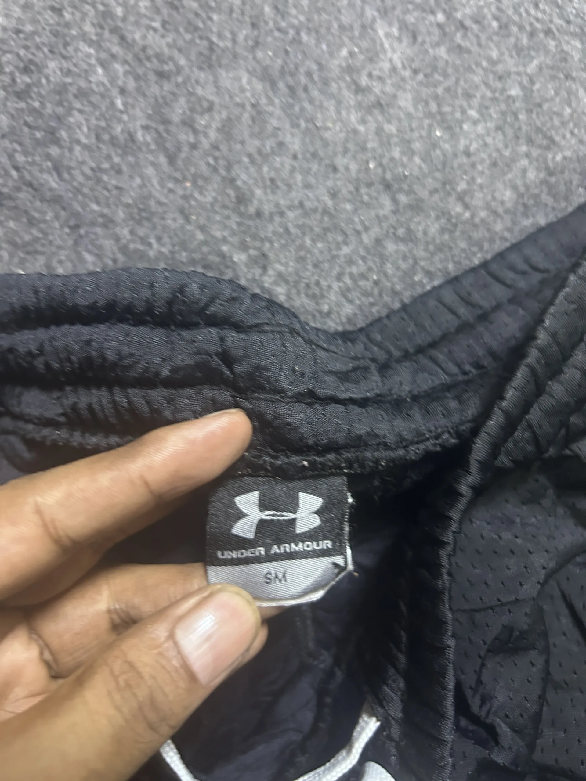 Under Armour Black Shorts detail view