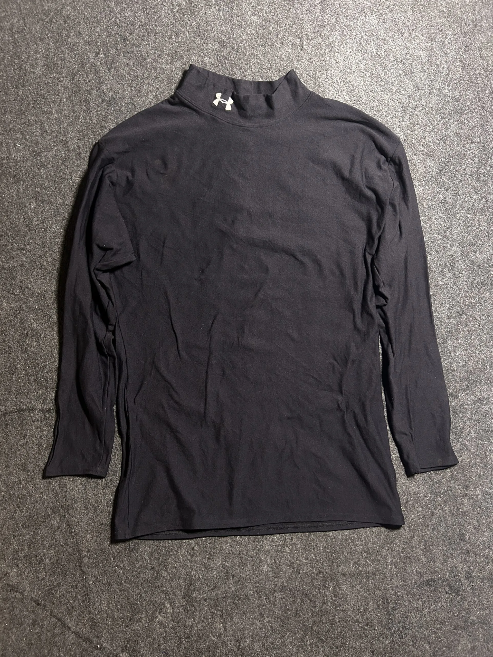 Under Armour Black T-Shirt alternate view