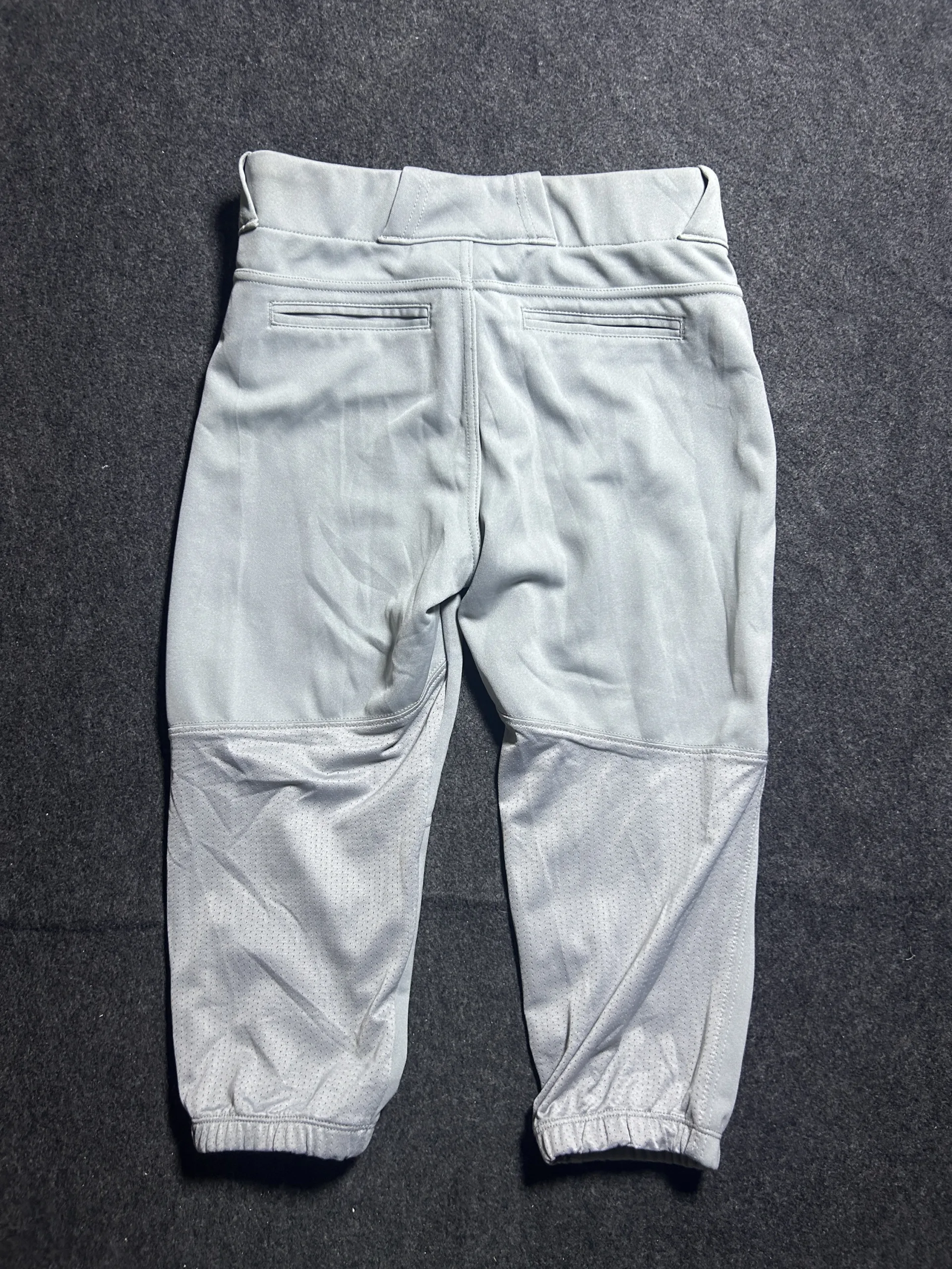 Under Armour Grey Shorts detail view