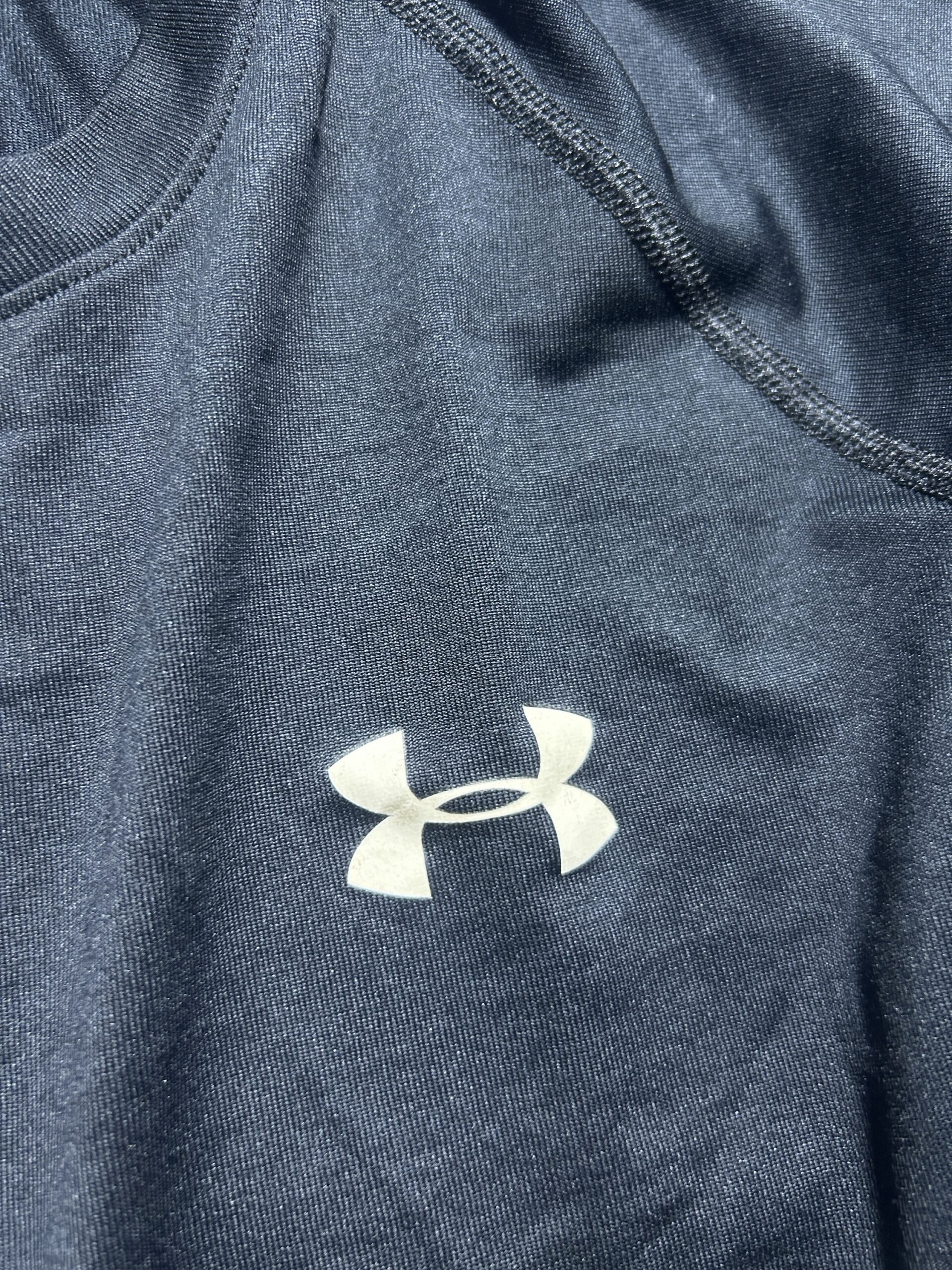 Under Armour Black T-Shirt detail view