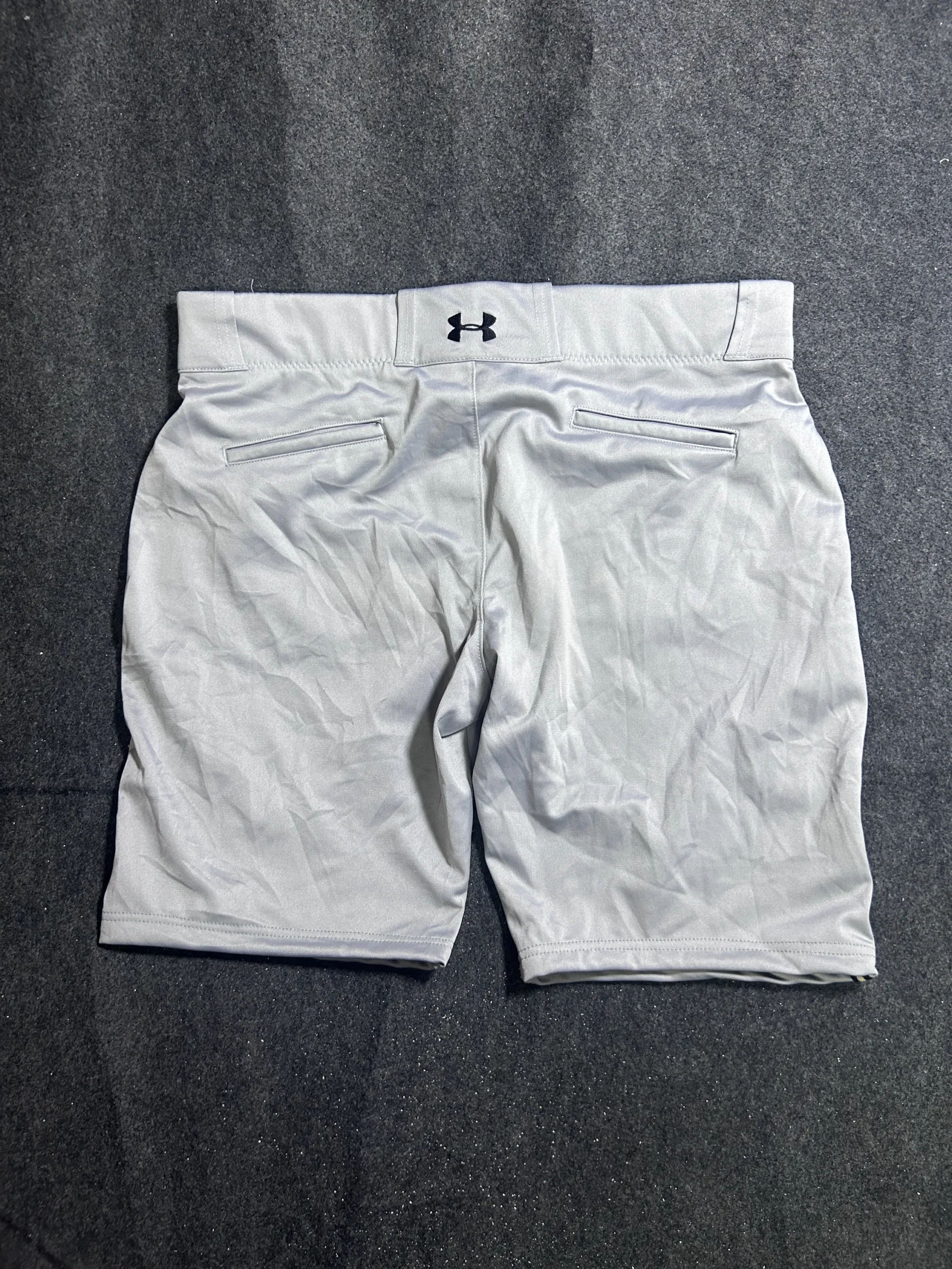 Under Armour Grey Shorts detail view