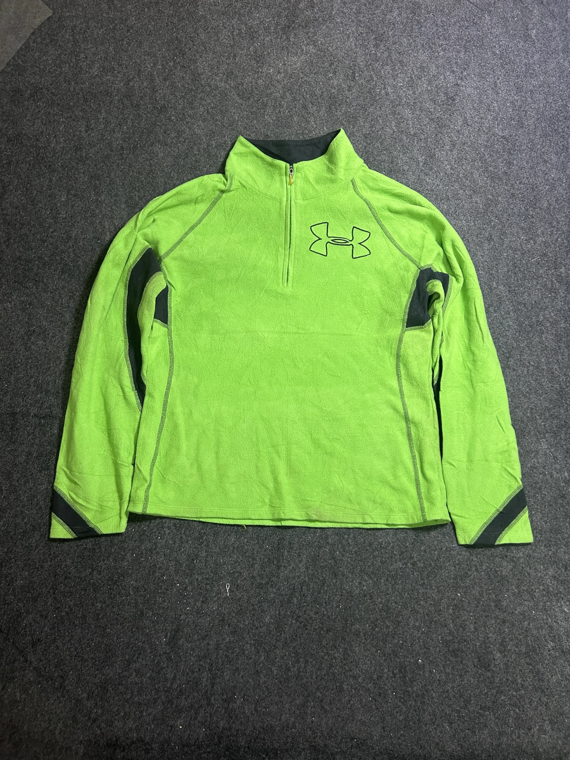 Under Armour Green Sweater alternate view