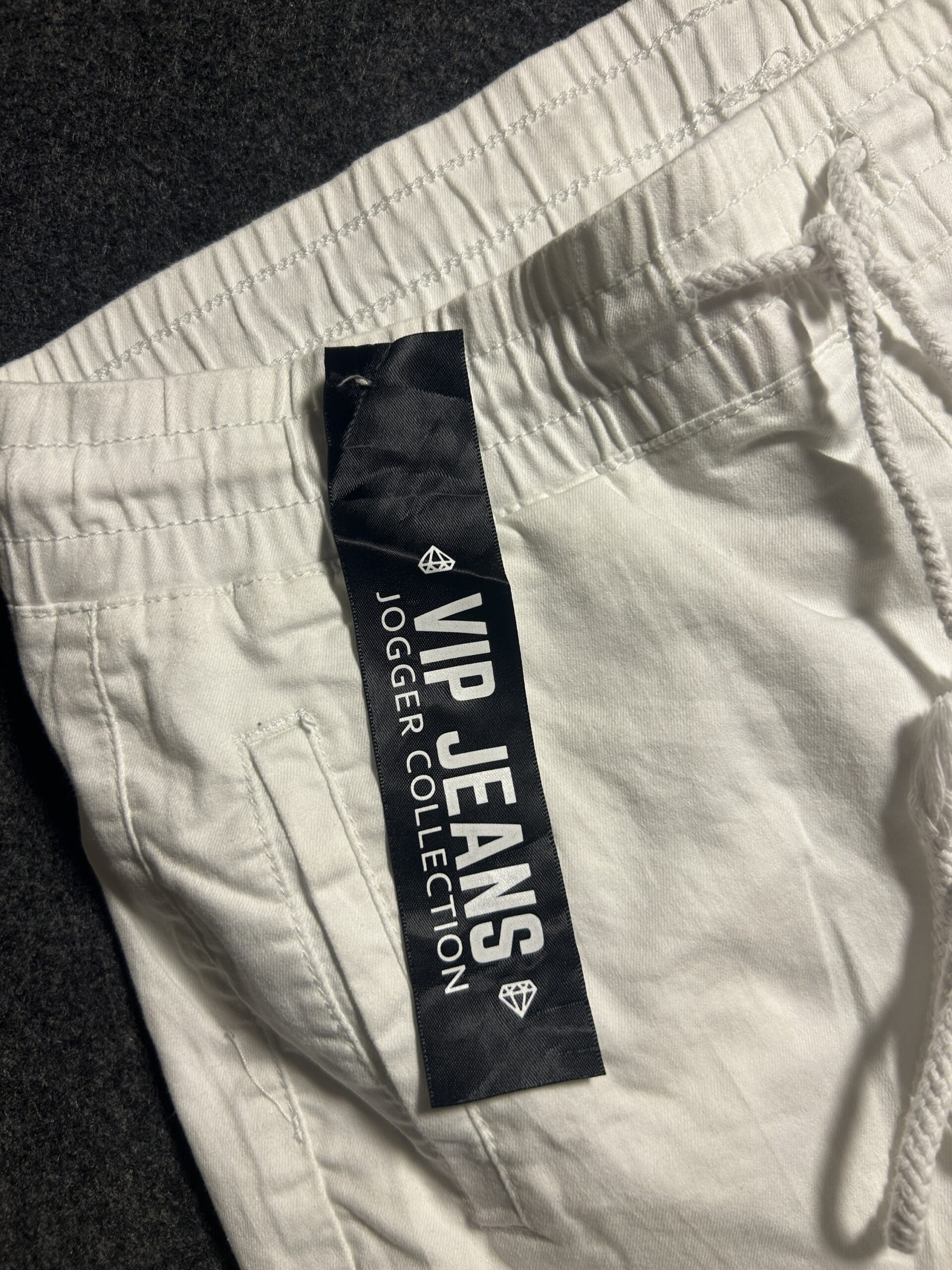 White Jeans detail view