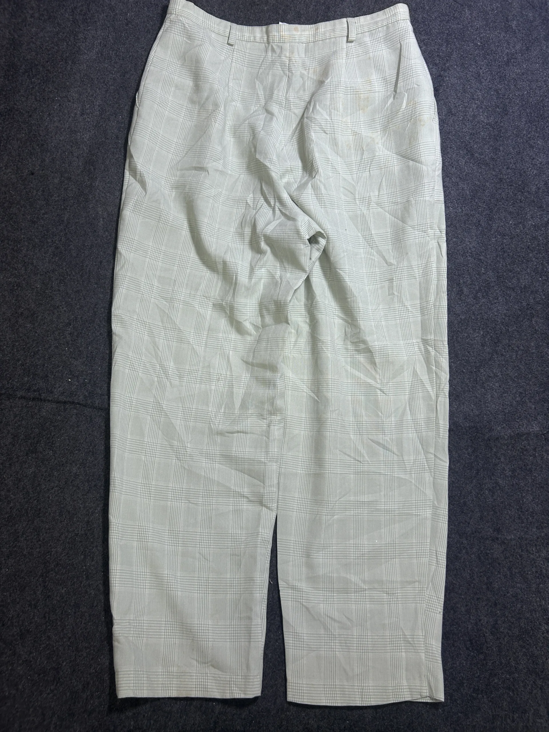 White Trousers alternate view
