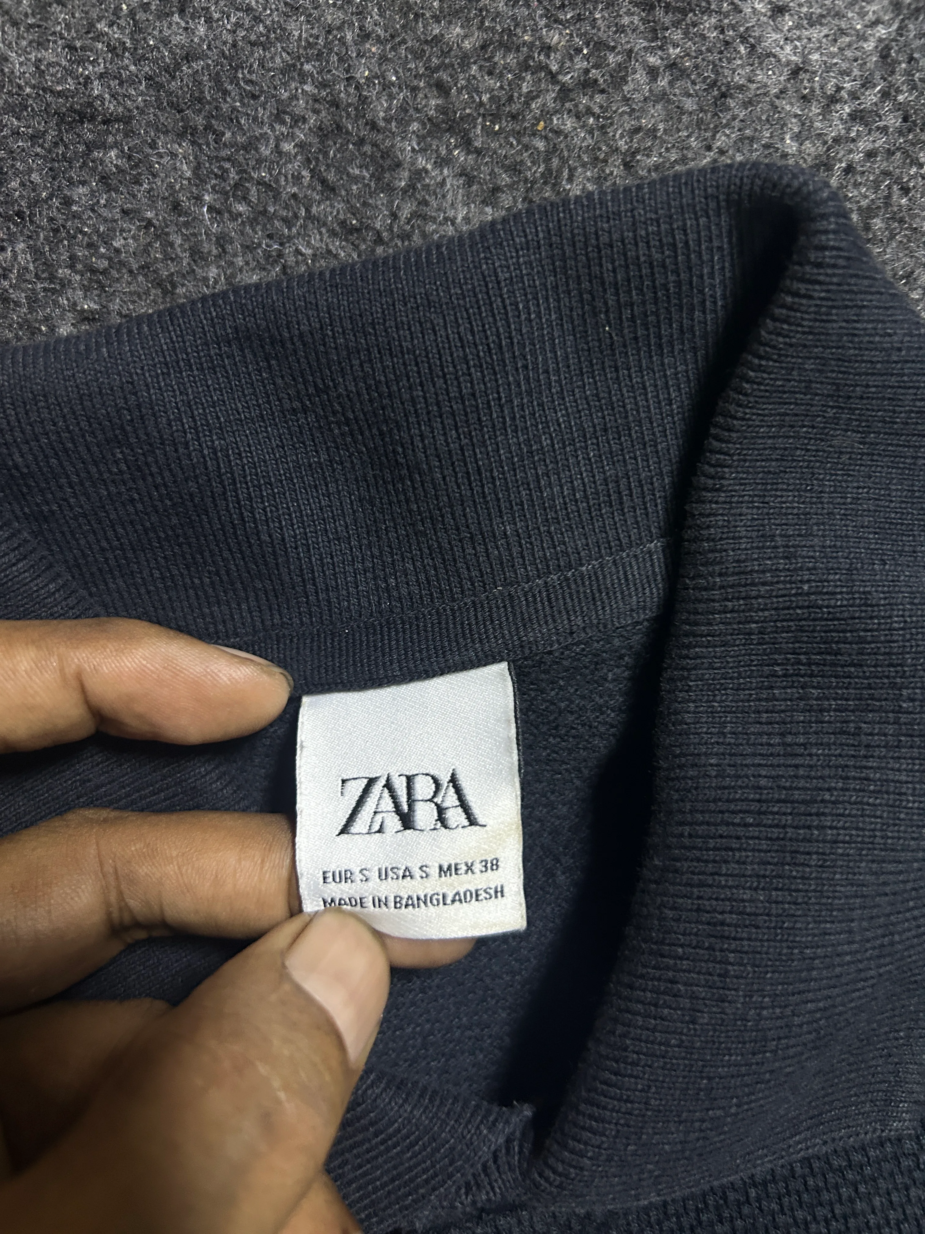 Zara Navy Polo Shirt detail view