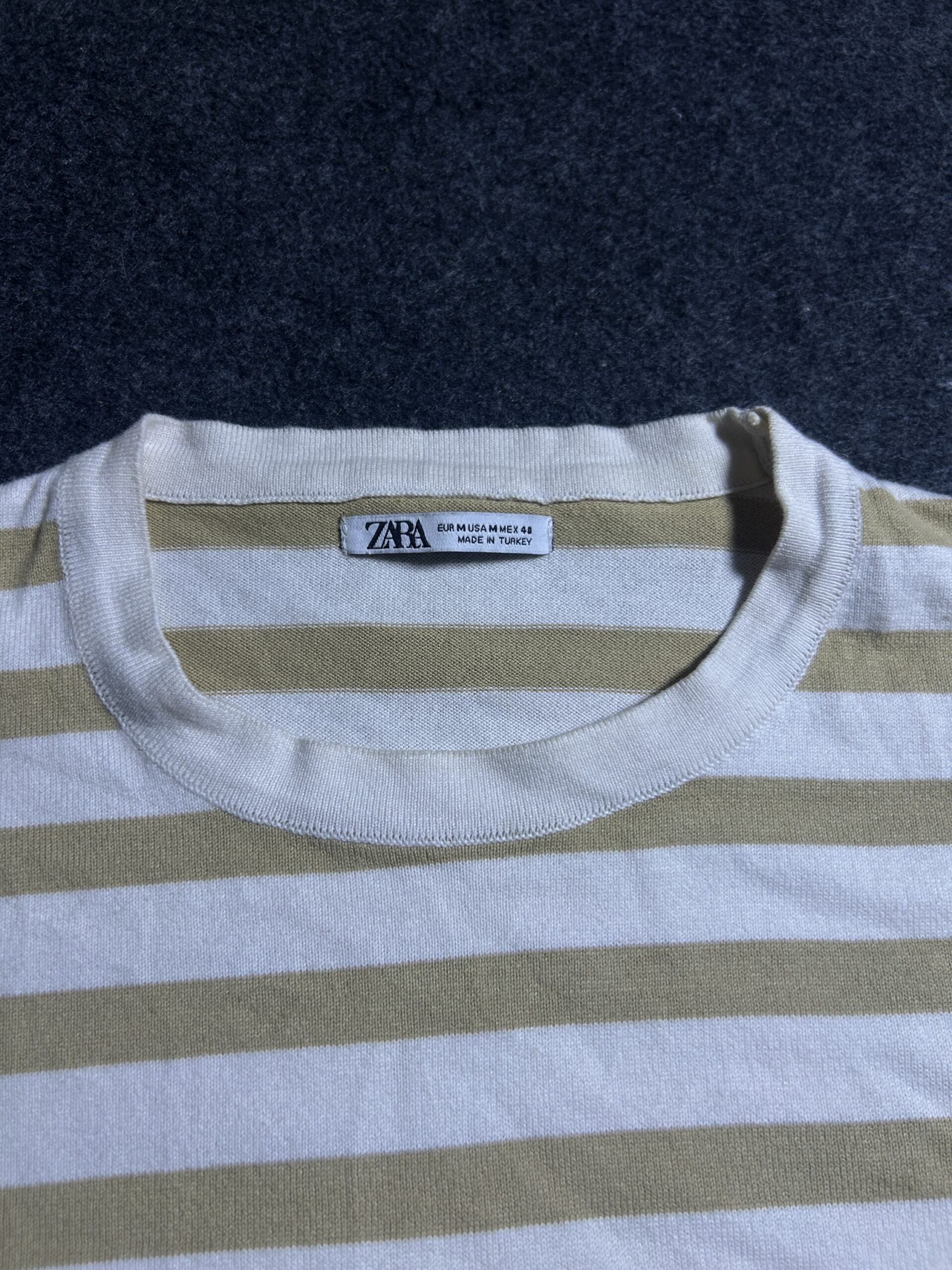 Zara White T-Shirt detail view