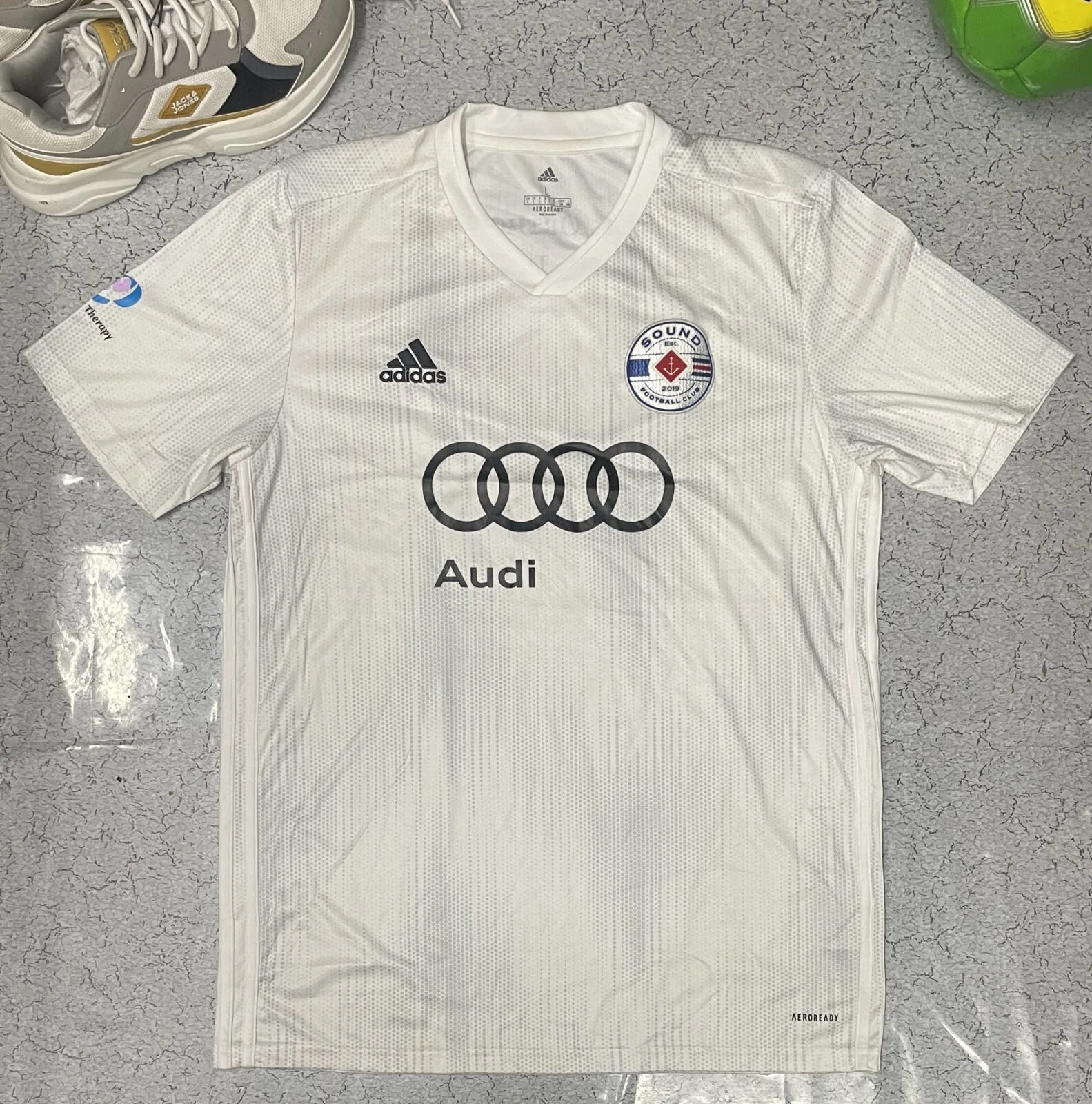 THRIFT JERSEY ONLINE