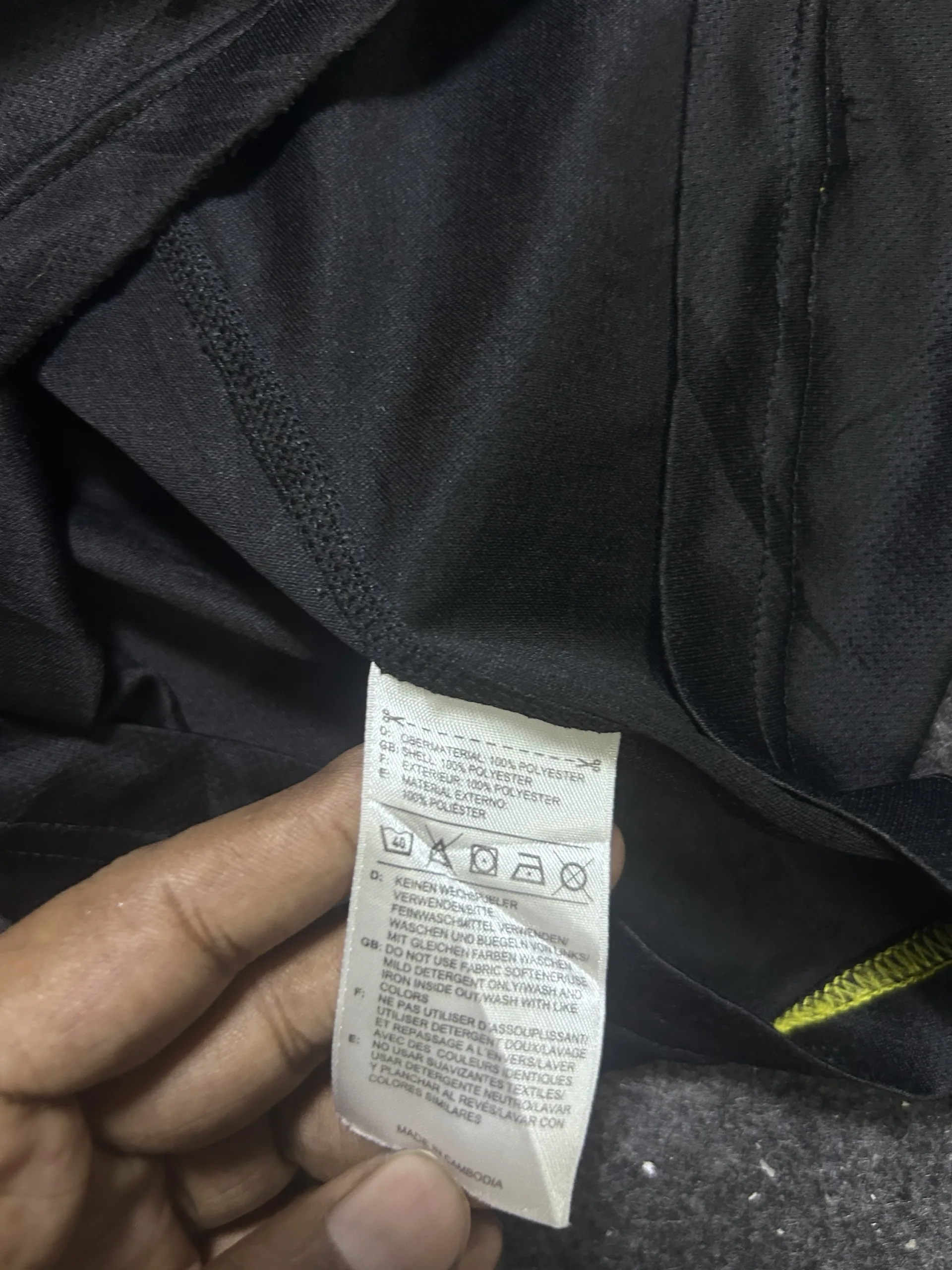 Vintage thrift track jacket online india